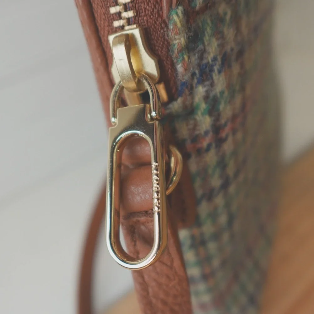 Vintage Talbots Crossbody‎ Purse Tan Leather Wool Plaid Adjustable Strap Bag